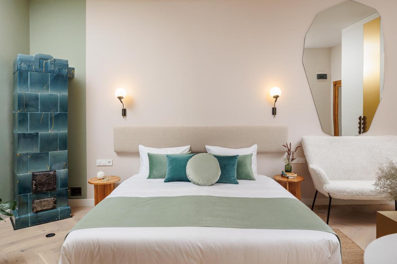 Aries' Collection Luxury Suites Brassó Kültér fotó