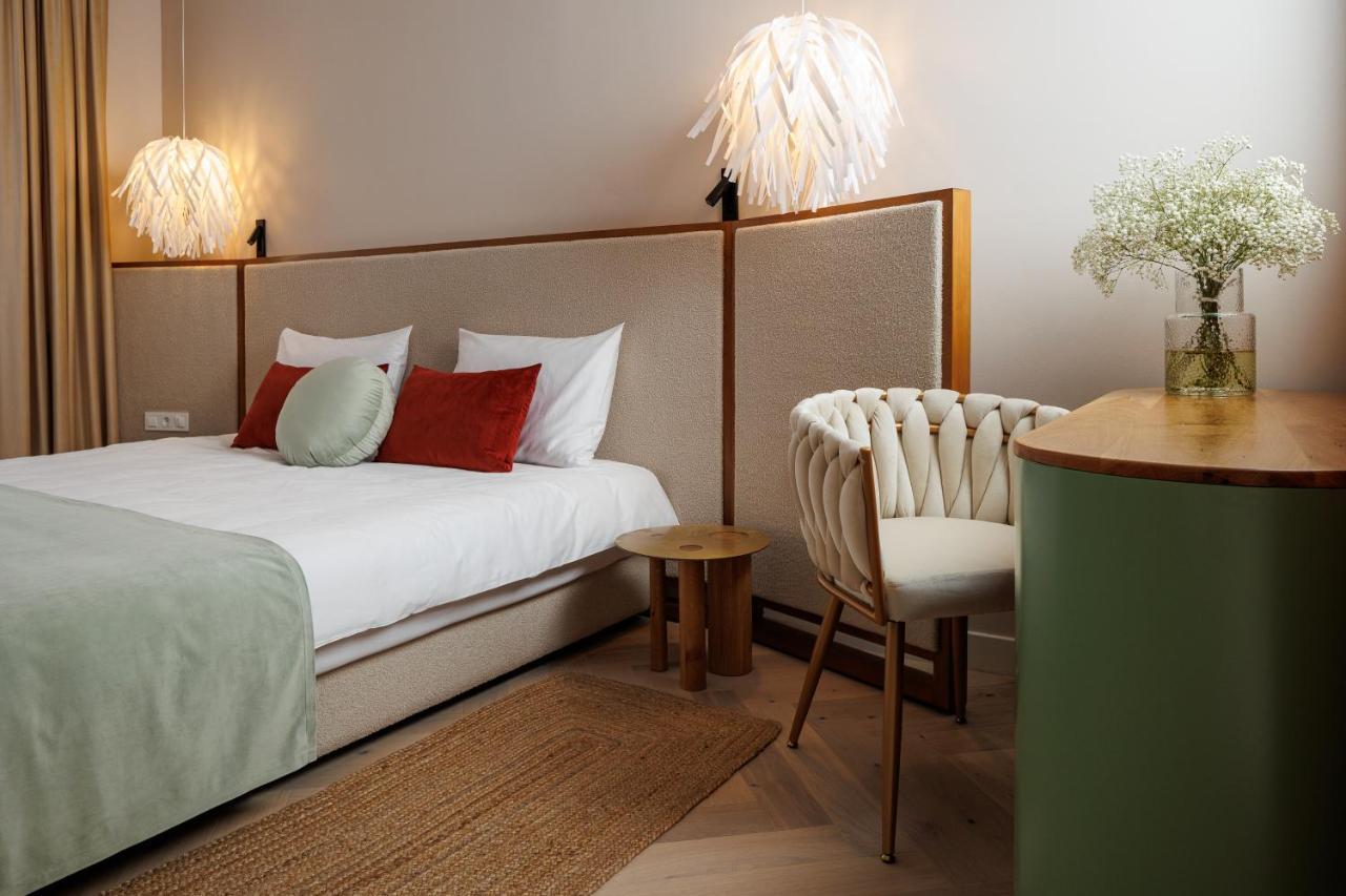 Aries' Collection Luxury Suites Brassó Kültér fotó